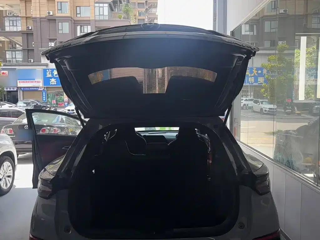 Changan UNI-T 2020 1.5T Premium Edition — миниатюра 16