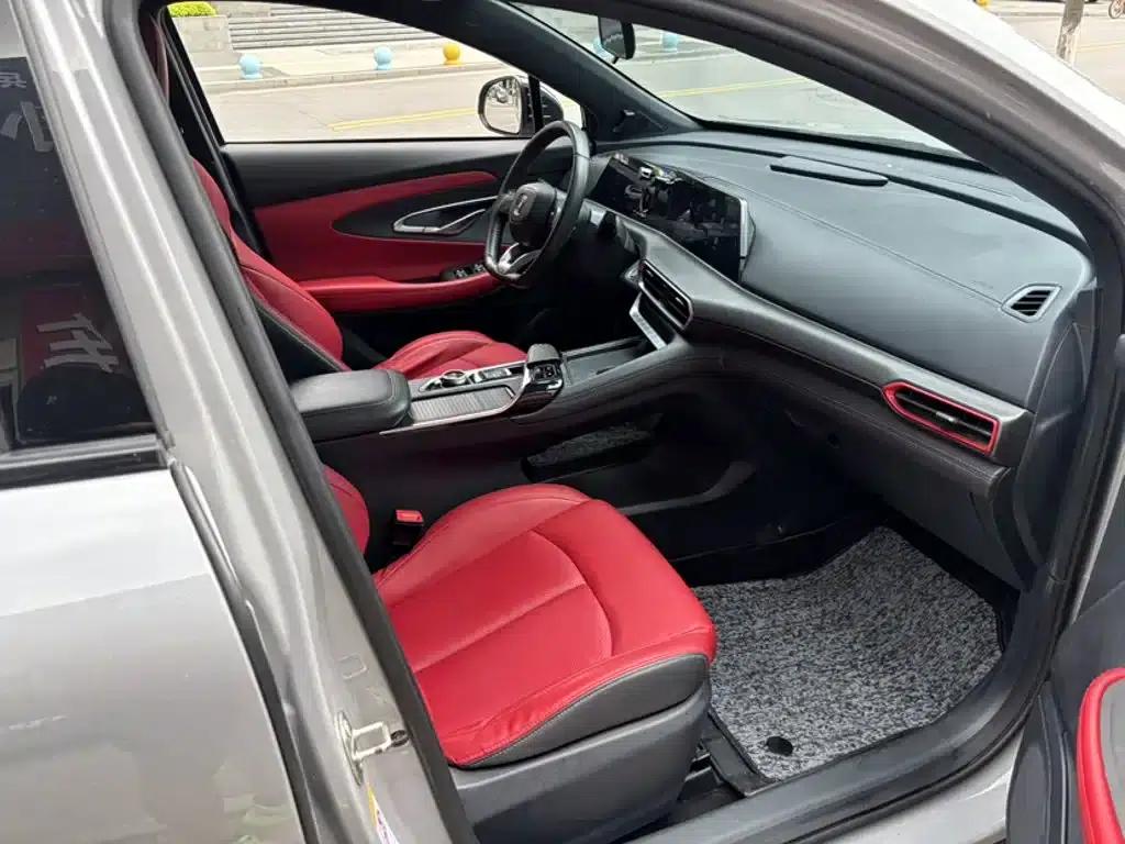 Changan UNI-T 2020 1.5T Premium Edition — миниатюра 19