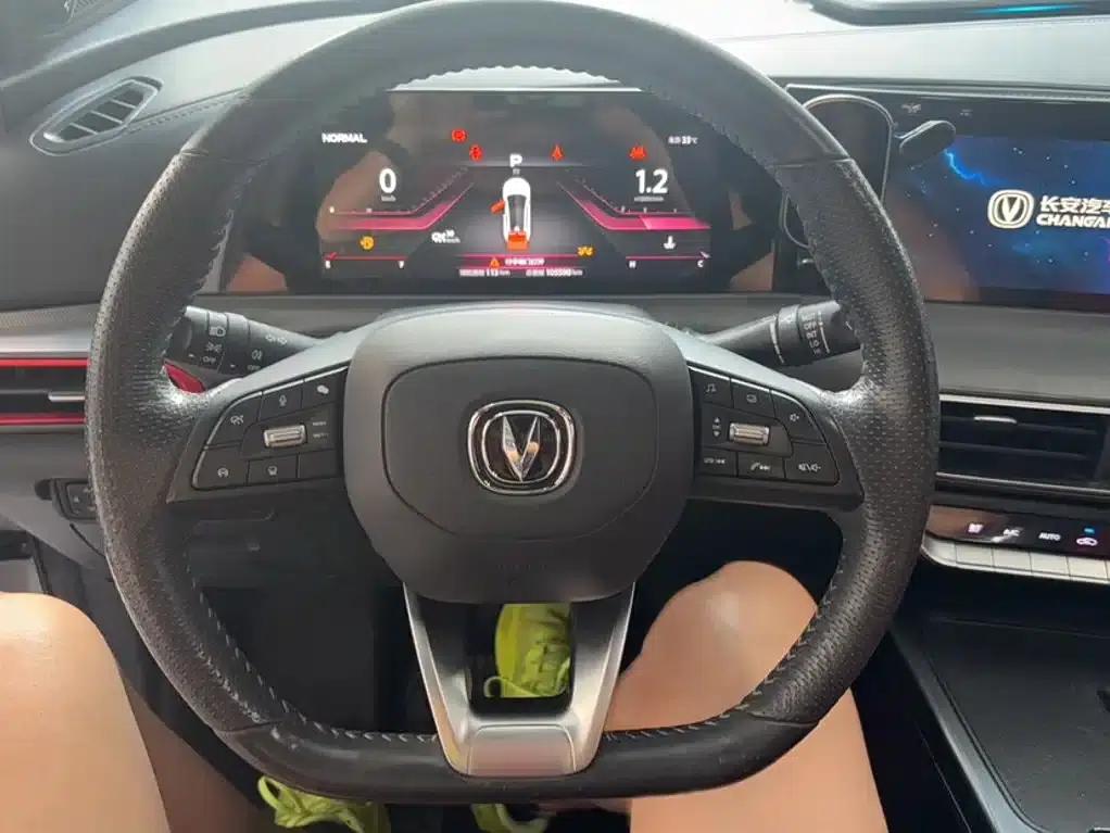 Changan UNI-T 2020 1.5T Premium Edition — миниатюра 4