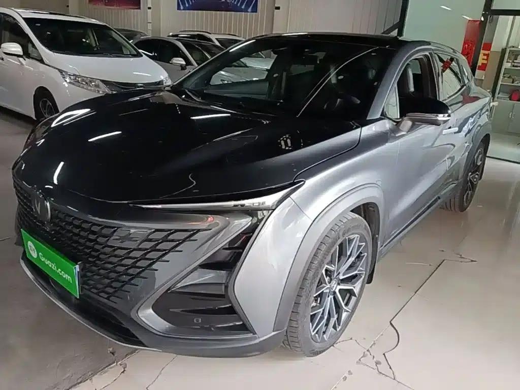 Changan UNI-T 2022 1.5T Premium Edition — миниатюра 1