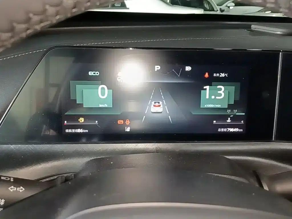 Changan UNI-T 2022 1.5T Premium Edition — миниатюра 12