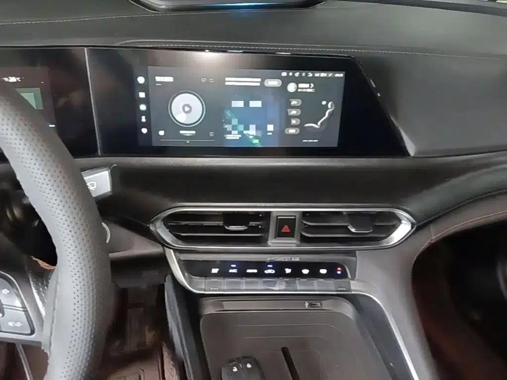 Changan UNI-T 2022 1.5T Premium Edition — миниатюра 13