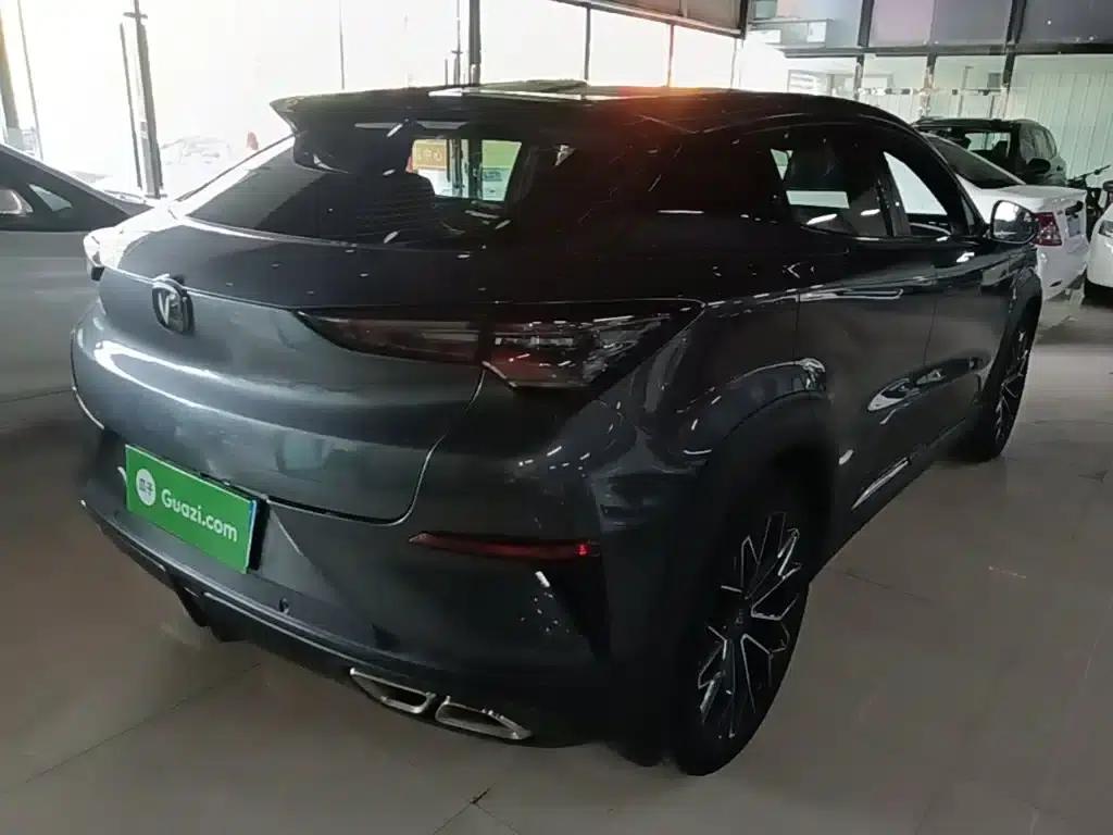 Changan UNI-T 2022 1.5T Premium Edition — миниатюра 7