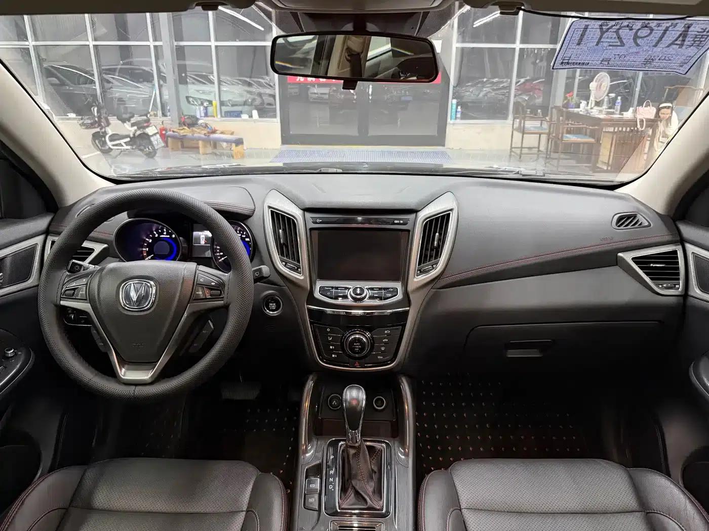 Changan CS75 2017 Fashion Edition 1.5T Automatic Premium Model — миниатюра 6