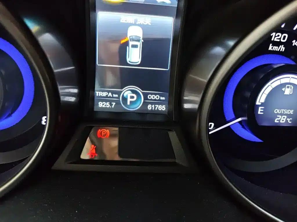 Changan CS75 2014 1.8T Automatic Elite (National IV Emission Standard) — миниатюра 8