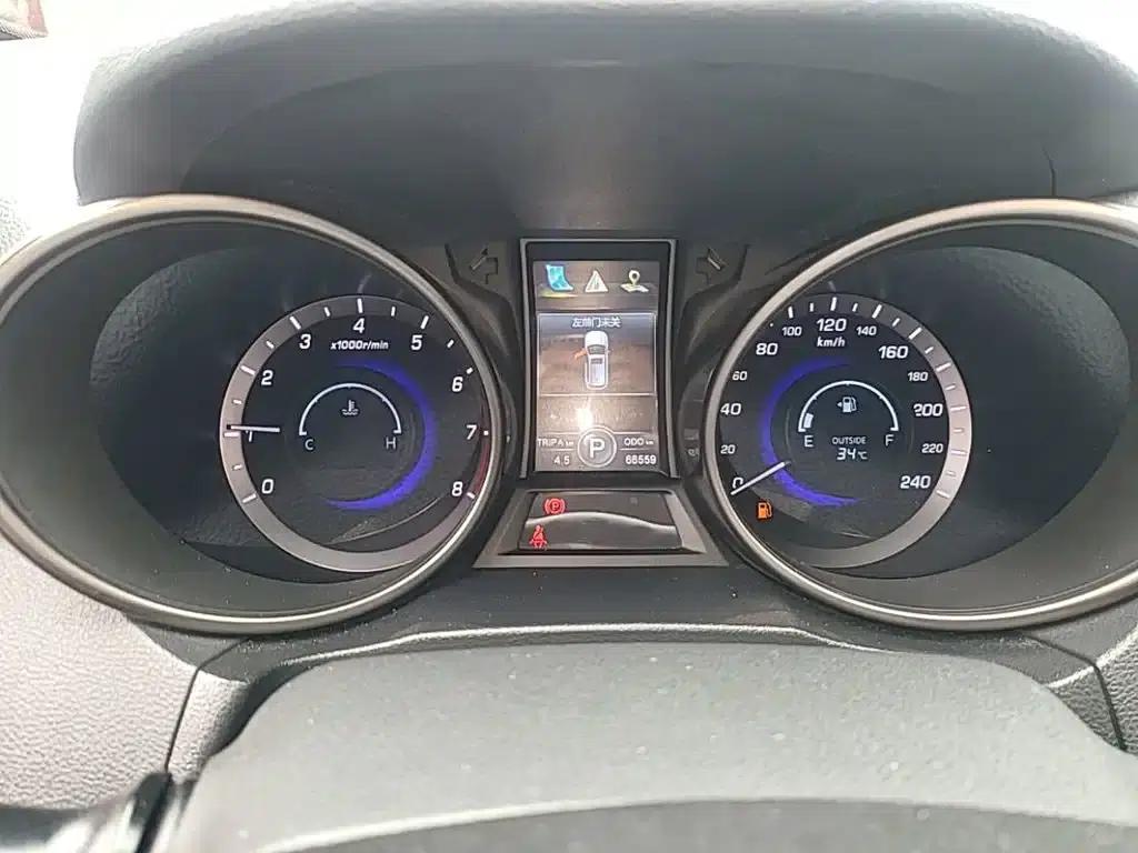 Changan CS75 2016 1.8T Automatic Elite (National V Emission Standard) — миниатюра 12