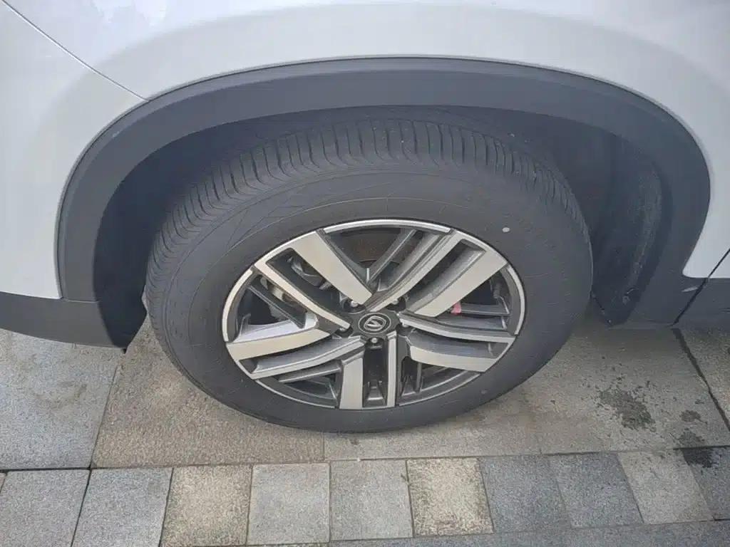 Changan CS75 2024 Enjoy Edition 1.5T DCT Luxury Model — миниатюра 23