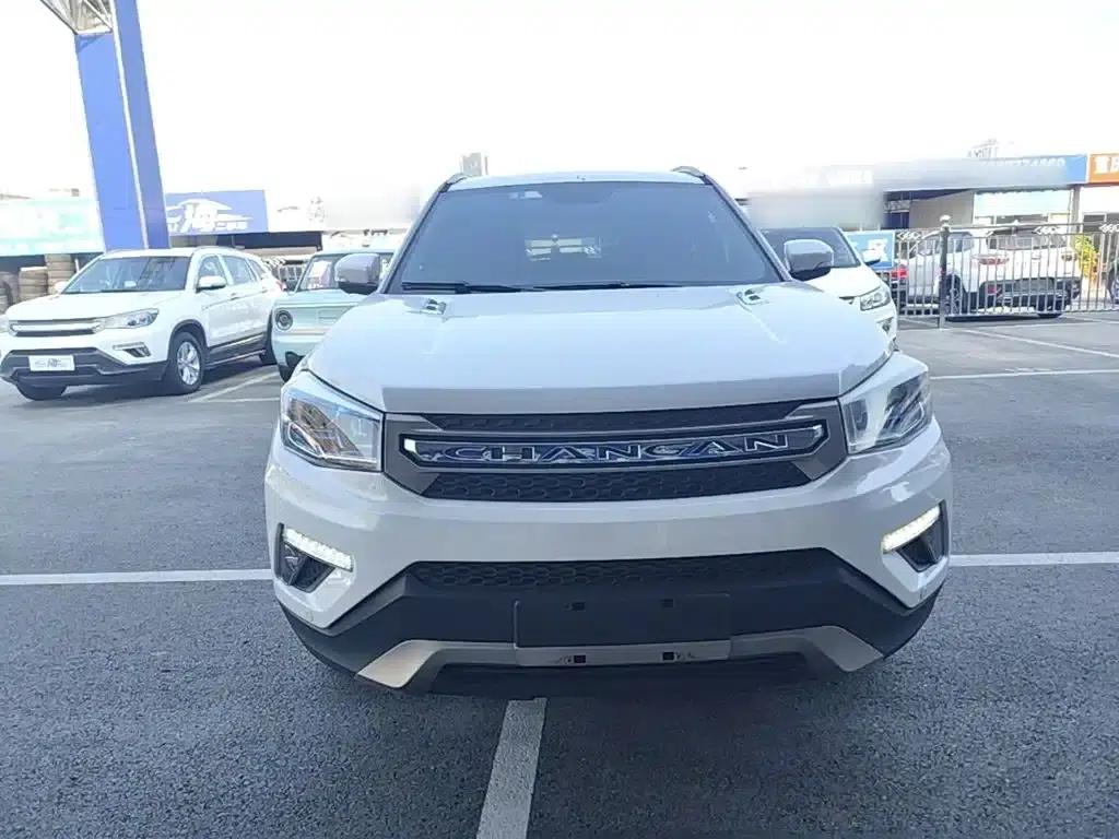 Changan CS75 2017 Fashion Edition 1.5T Manual Sporty Model — миниатюра 3