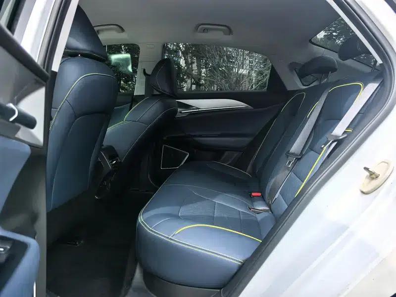 Geely Geometry G6 2024 500KM Premium Edition — миниатюра 15