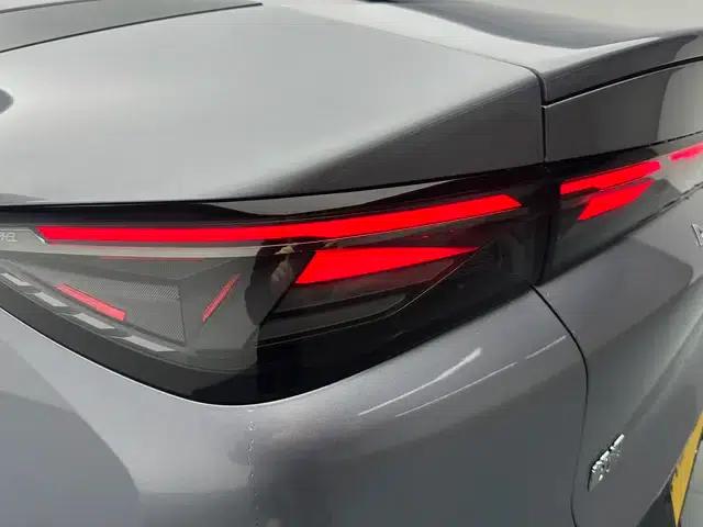 Jihu Alphard S5 2025 Facelift 560PRO 185kW — миниатюра 13