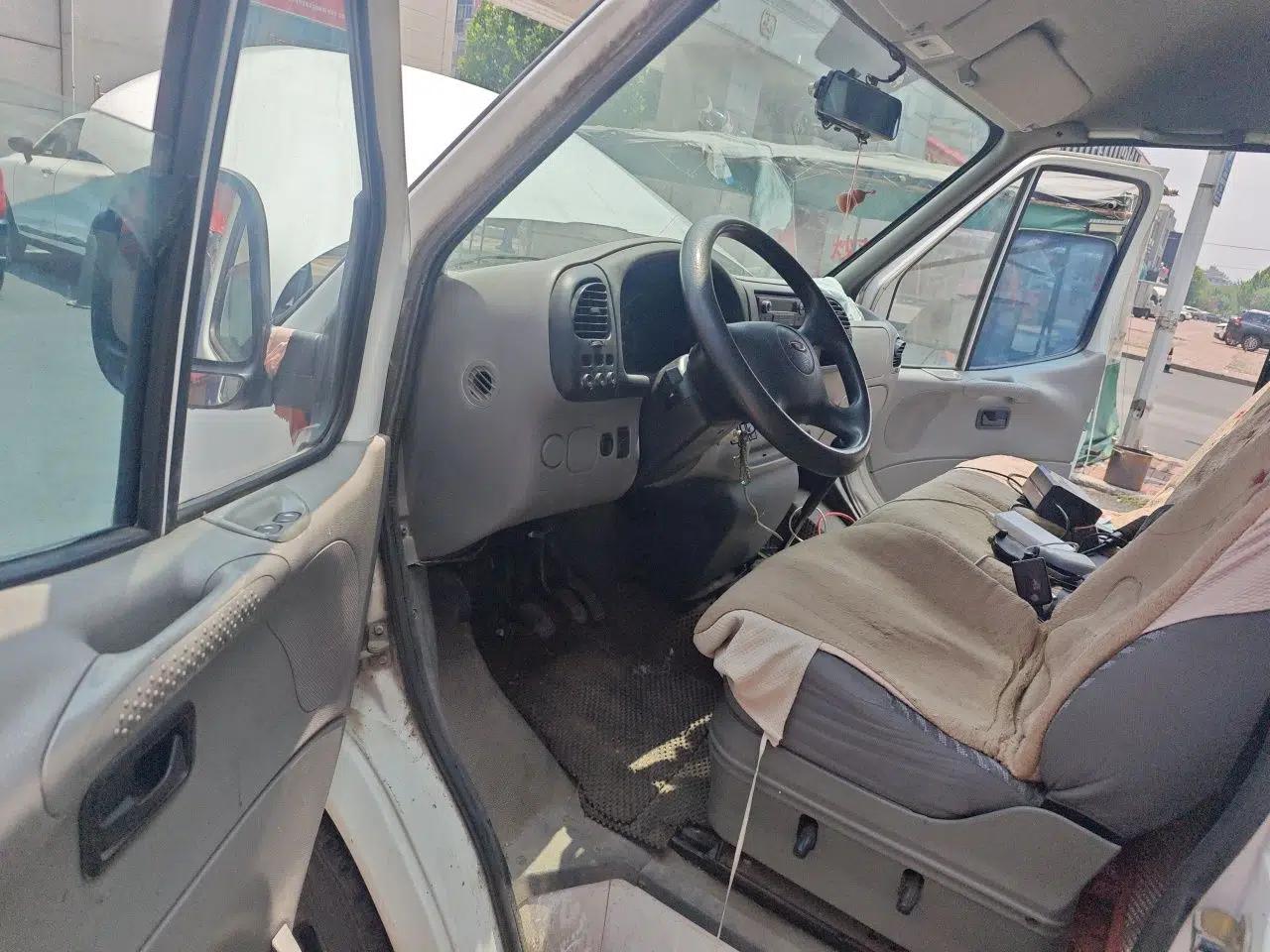 Ford Classic Transit 2013 2.8T Refurbished Diesel Ice-White Logistics Vehicle Long Wheelbase Mid-Roof Model JX493ZLQ4 — миниатюра 16