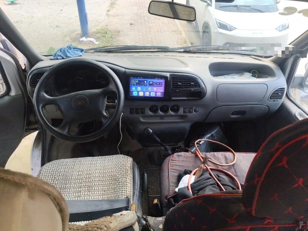 Ford Classic Transit 2013 2.8T Diesel Logistics Model with Short Wheelbase and Mid-Roof JX493ZLQ4 — миниатюра 9
