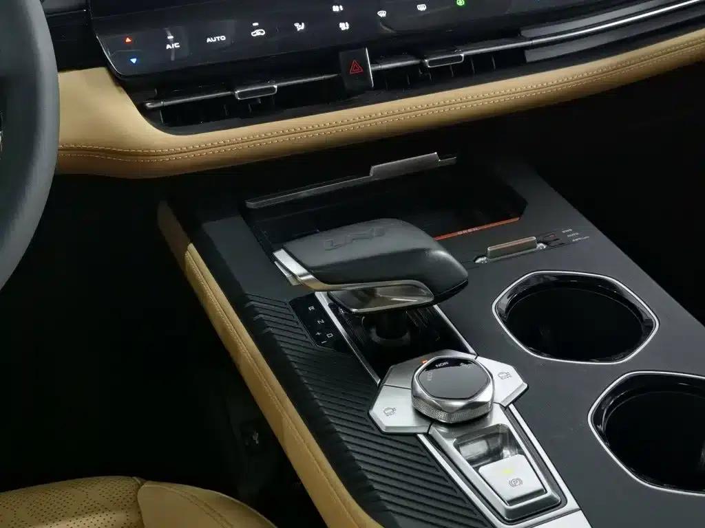 Changan UNI-K 2021 2.0T All-Wheel Drive Premium Edition — миниатюра 13