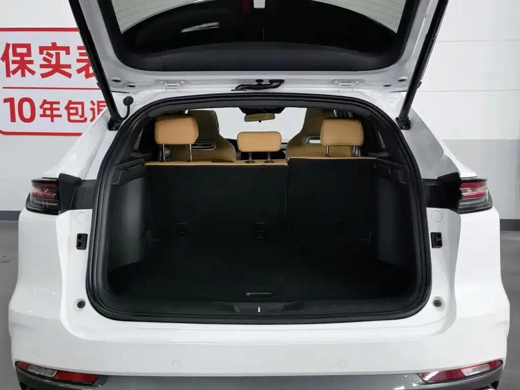 Changan UNI-K 2021 2.0T All-Wheel Drive Premium Edition — миниатюра 16