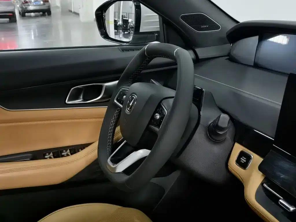 Changan UNI-K 2021 2.0T All-Wheel Drive Premium Edition — миниатюра 22