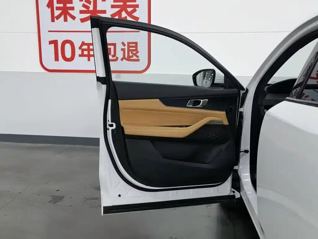 Changan UNI-K 2021 2.0T All-Wheel Drive Premium Edition — миниатюра 8