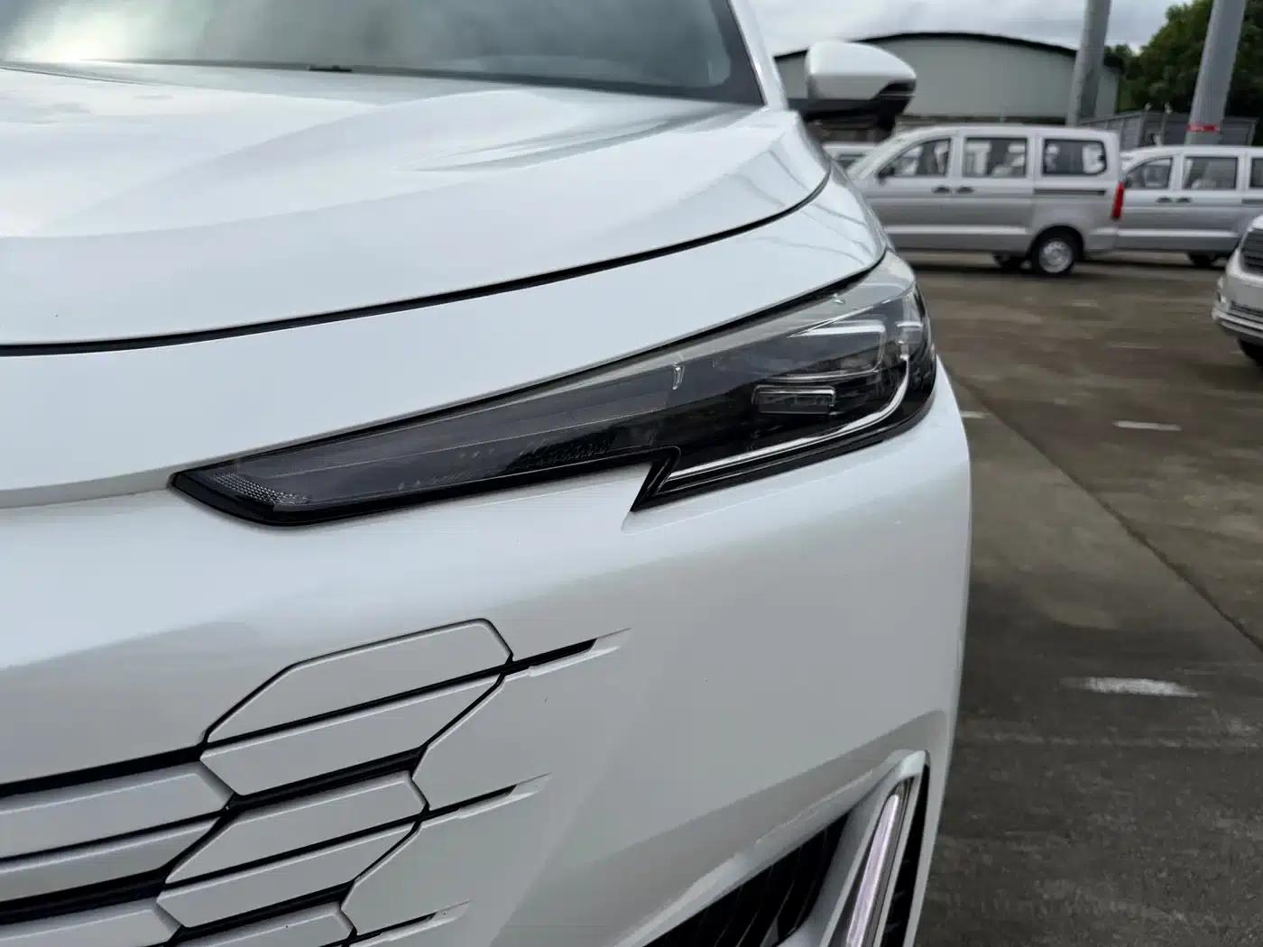 Changan UNI-K 2021 2.0T Premium Edition — миниатюра 4