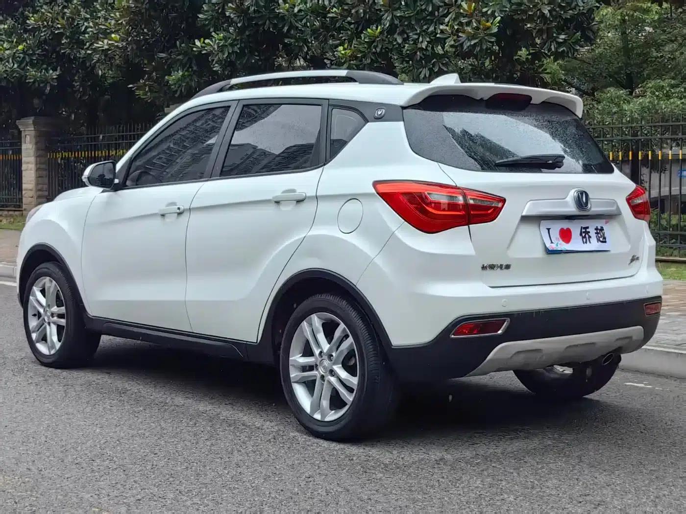 Changan CS35 2017 1.6L Manual Deluxe Edition — миниатюра 7