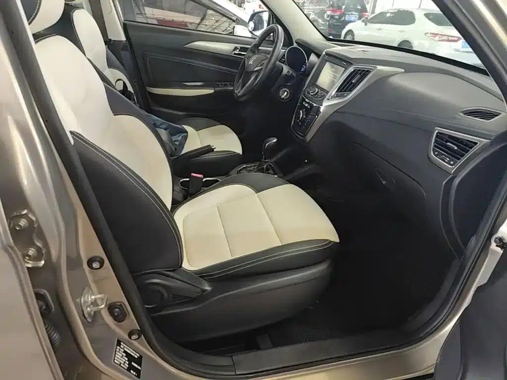 Changan CS35 2017 1.6L Automatic Deluxe Edition — миниатюра 25