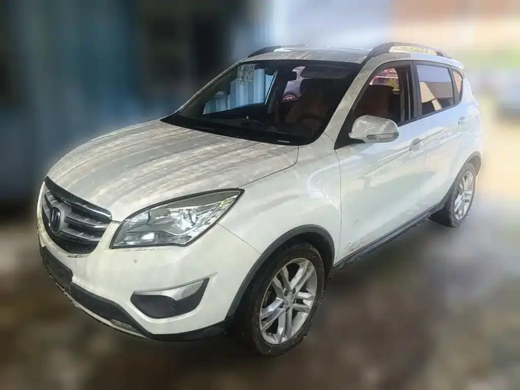 Changan CS35 2016 1.6L Manual Deluxe Edition (National V Emission Standard) — миниатюра 3