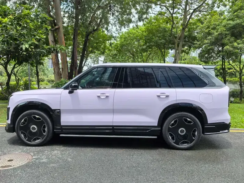 ZEEKR 9X 2025 Hyper Edition 70kWh Six-Seat — миниатюра 3