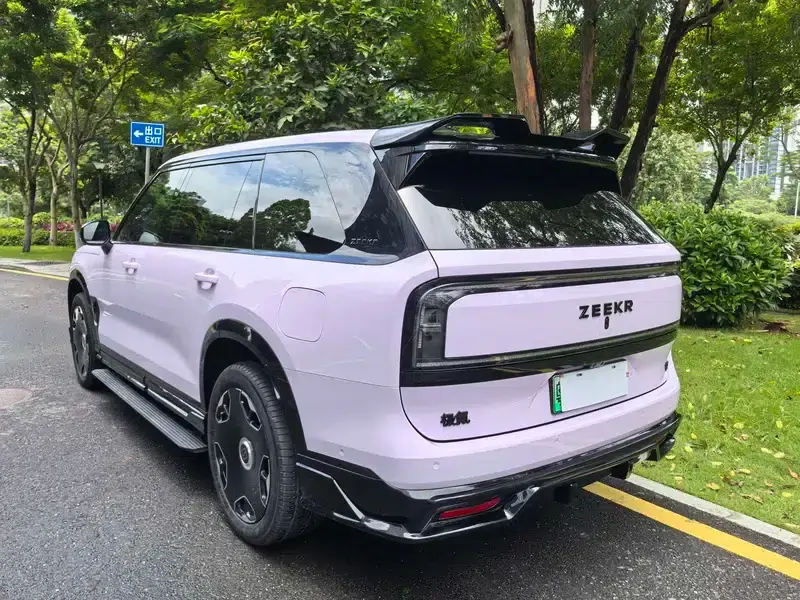 ZEEKR 9X 2025 Hyper Edition 70kWh Six-Seat — миниатюра 4