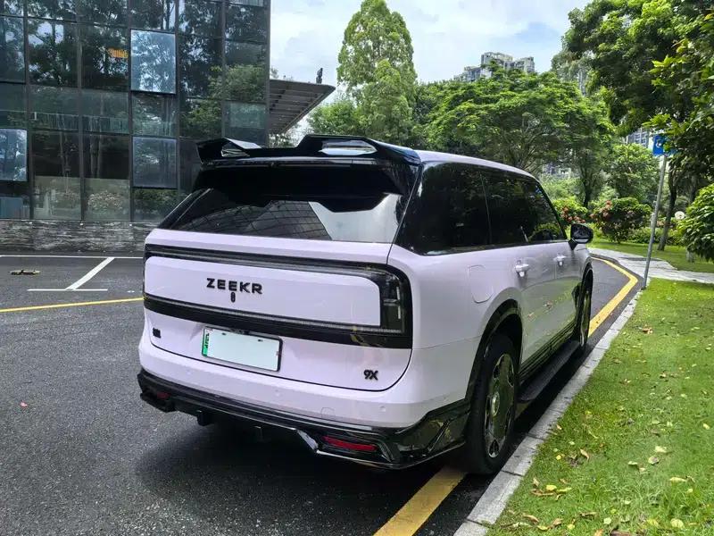 ZEEKR 9X 2025 Hyper Edition 70kWh Six-Seat — миниатюра 6