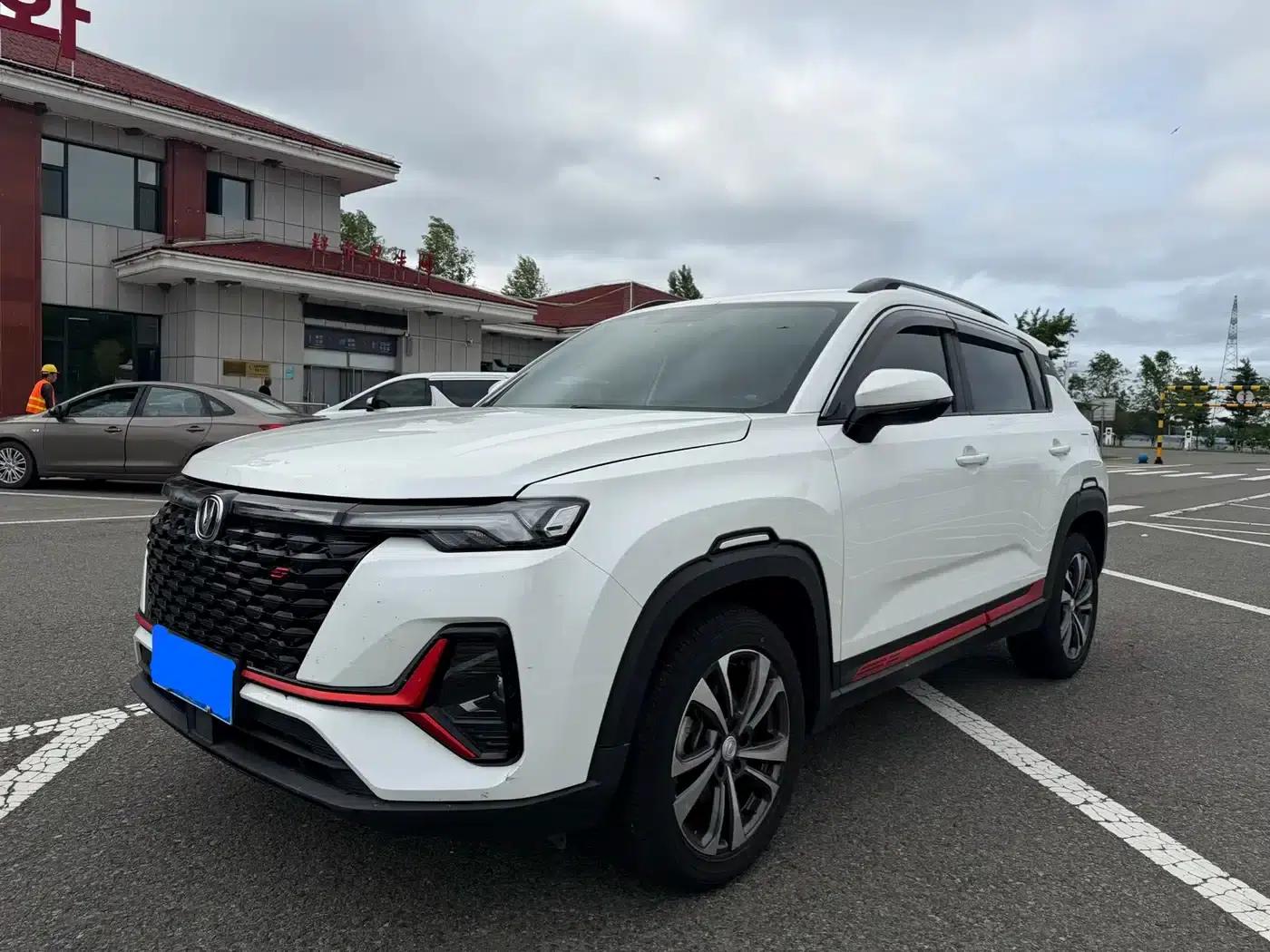 Changan CS35PLUS 2022 Blue Whale NE 1.4T DCT Luxury Edition — миниатюра 1