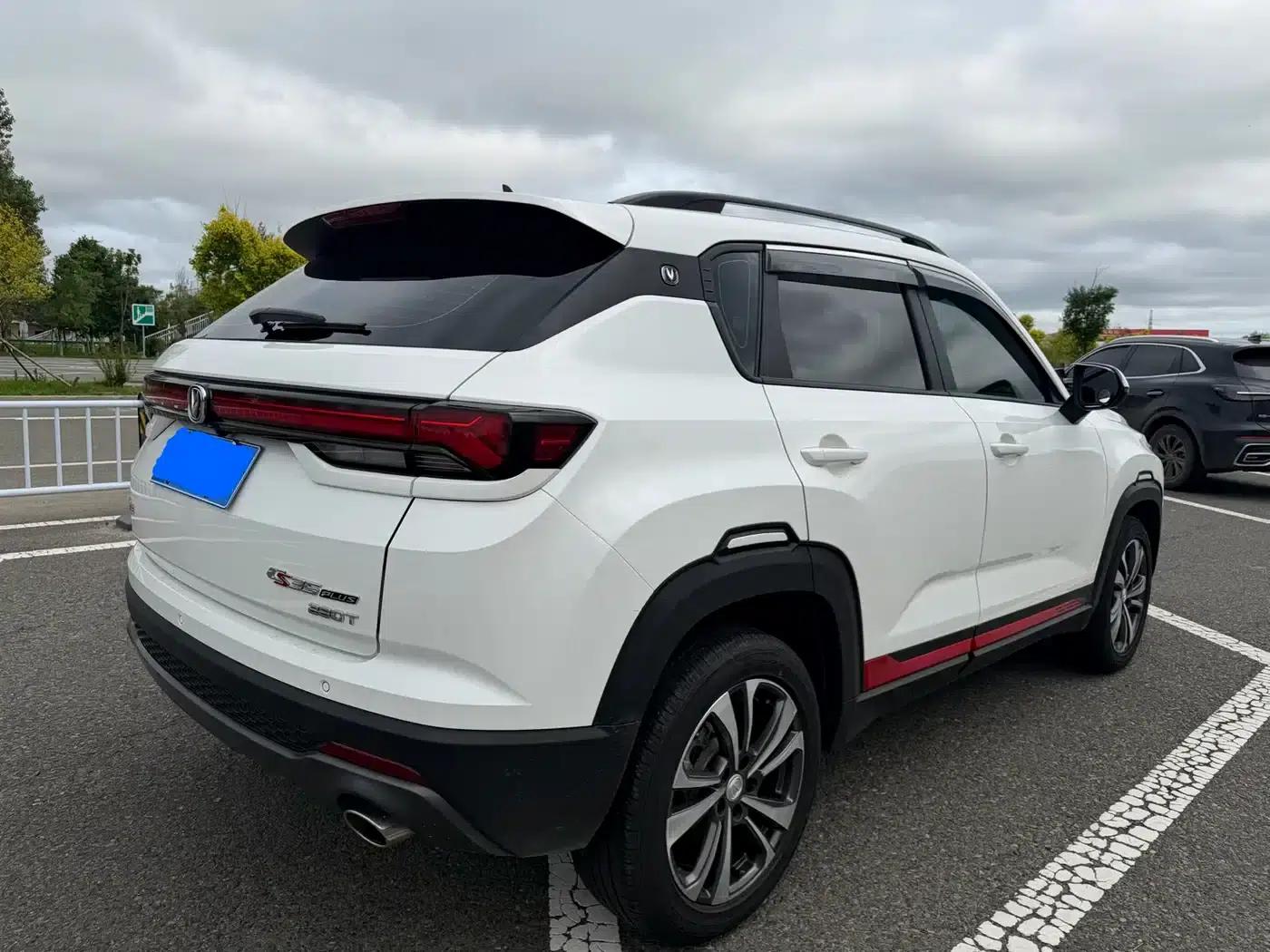 Changan CS35PLUS 2022 Blue Whale NE 1.4T DCT Luxury Edition — миниатюра 4