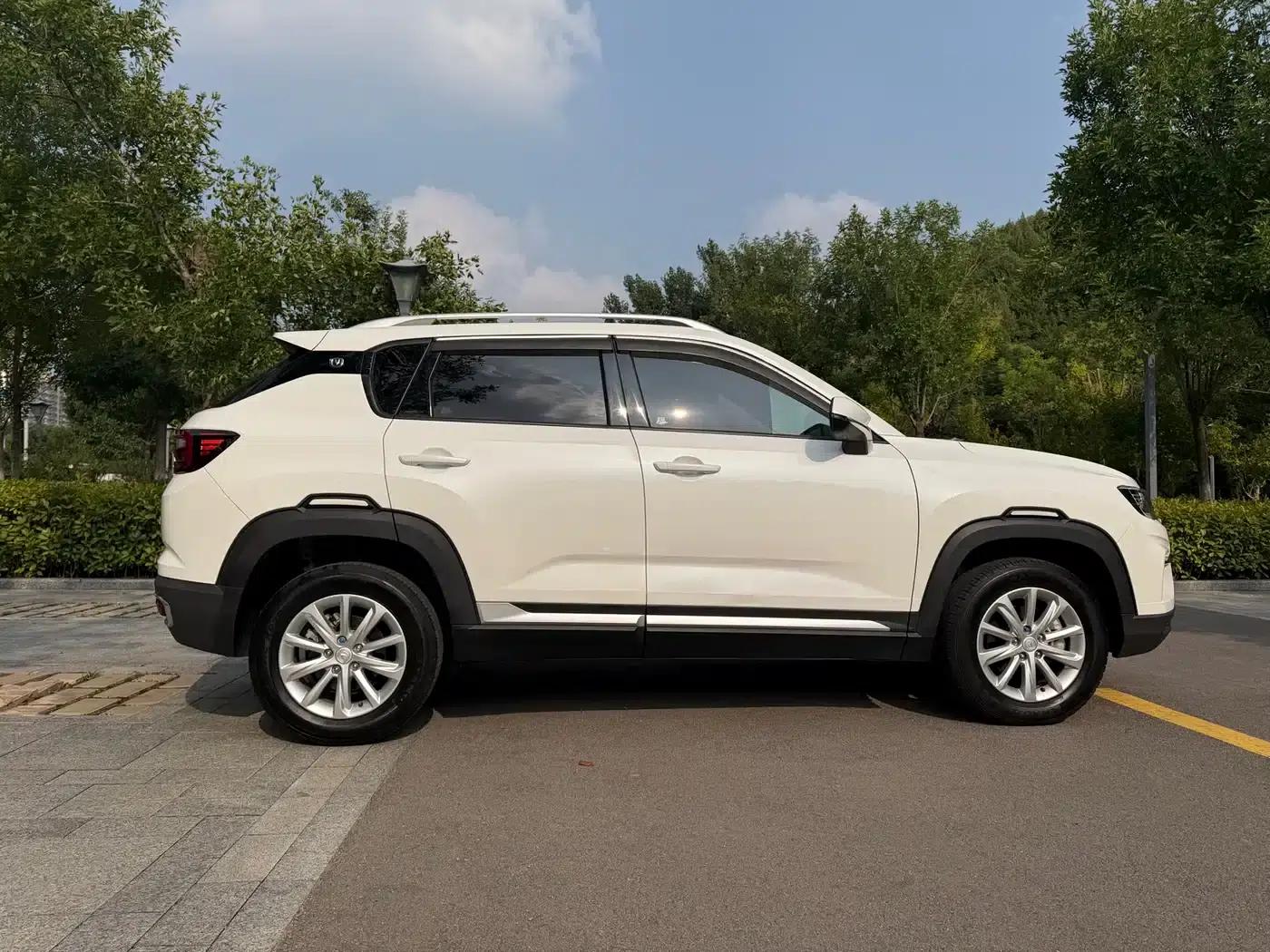 Changan CS35PLUS 2019 1.6L Automatic Connected Upgrade Edition — миниатюра 6