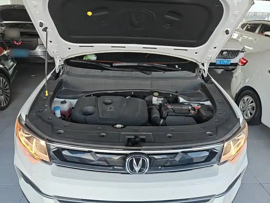 Changan CS35PLUS 2019 1.6L Manual Connected Edition — миниатюра 20