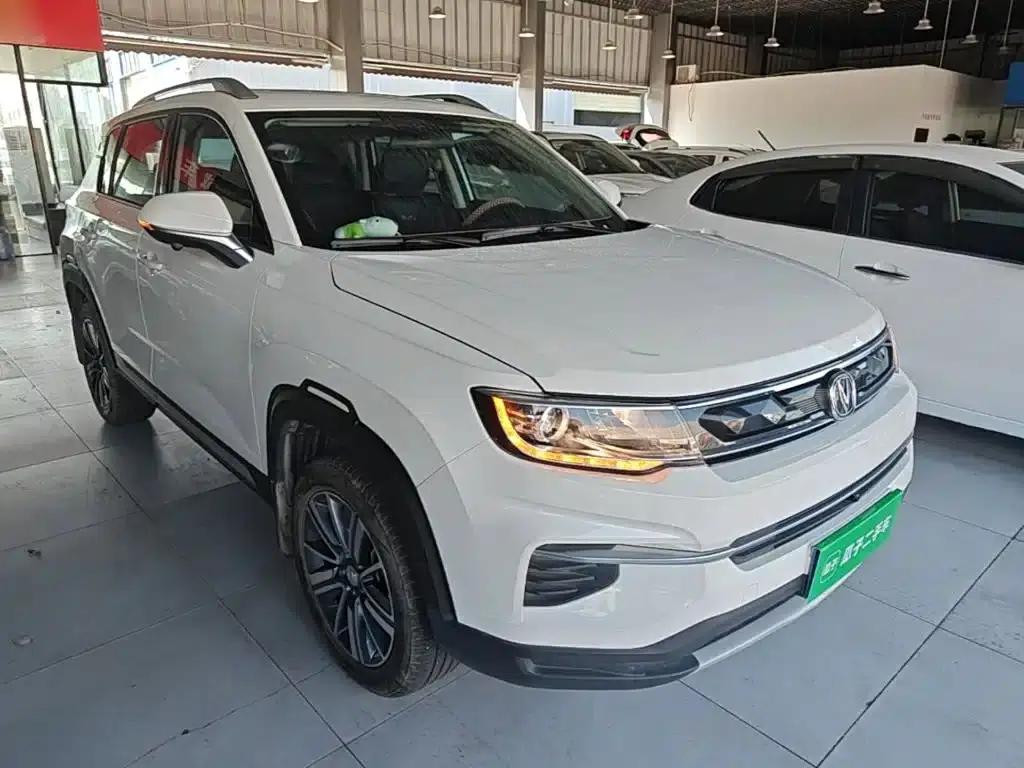 Changan CS35PLUS 2019 1.6L Manual Connected Edition — миниатюра 4