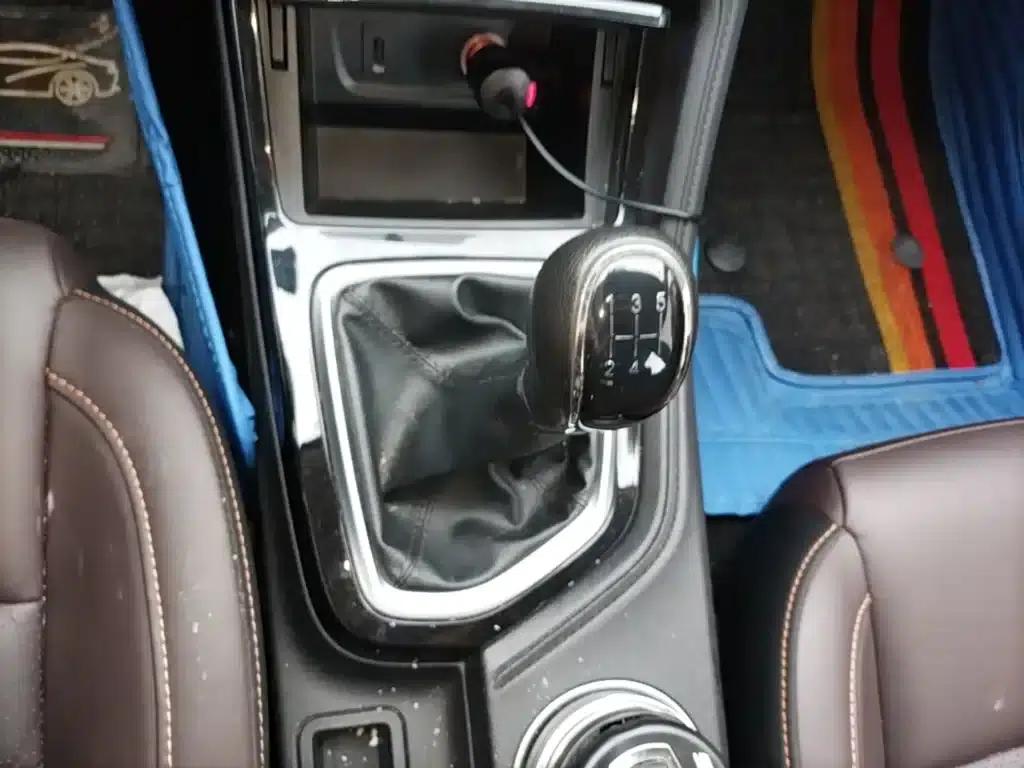Changan CS35PLUS 2018 1.6L Manual Connected Edition (National V Emission Standard) — миниатюра 14