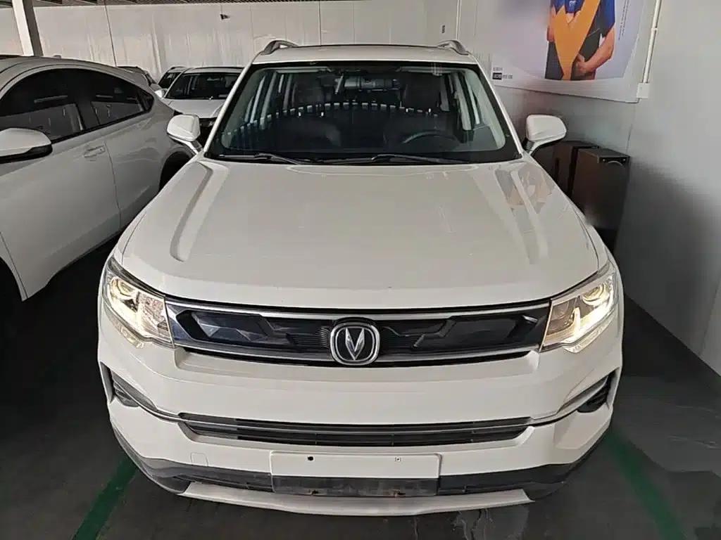 Changan CS35PLUS 2019 1.6L Manual Connected Edition — миниатюра 3
