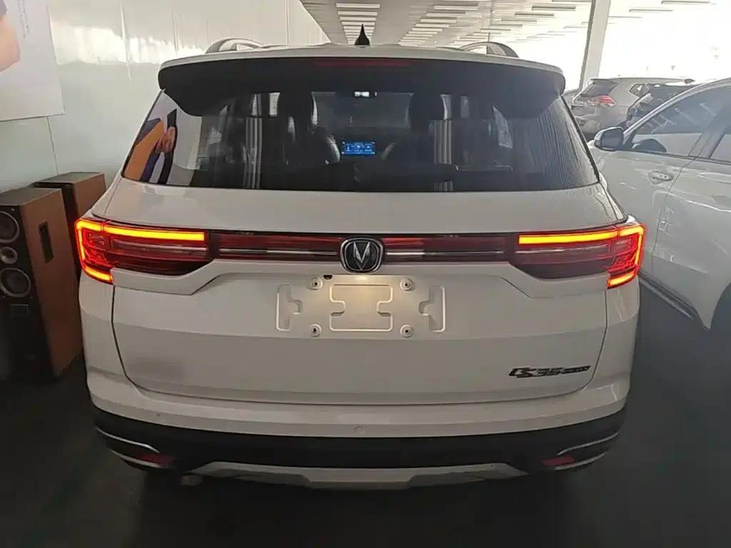 Changan CS35PLUS 2019 1.6L Manual Connected Edition — миниатюра 6