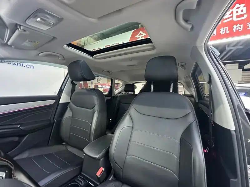 Jetta VS5 2023 280TSI Automatic Enjoy Edition — миниатюра 17