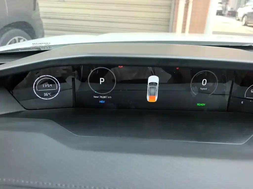 Changan UNI-V Smart Electric iDD 2023 Model, Smart Electric iDD 1.5T, 113km/h Smart Fun Edition — миниатюра 12