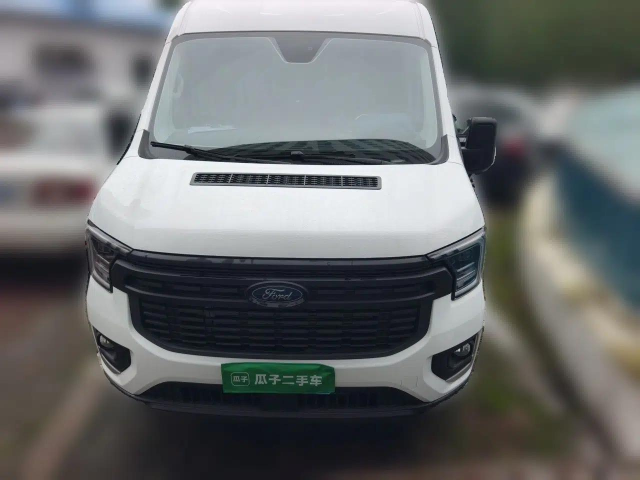 Ford Transit T8 2024 T8 2.0T Diesel Manual Mid-axle Mid-roof 6-seater Multi-function Version 2/2/2 — миниатюра 2
