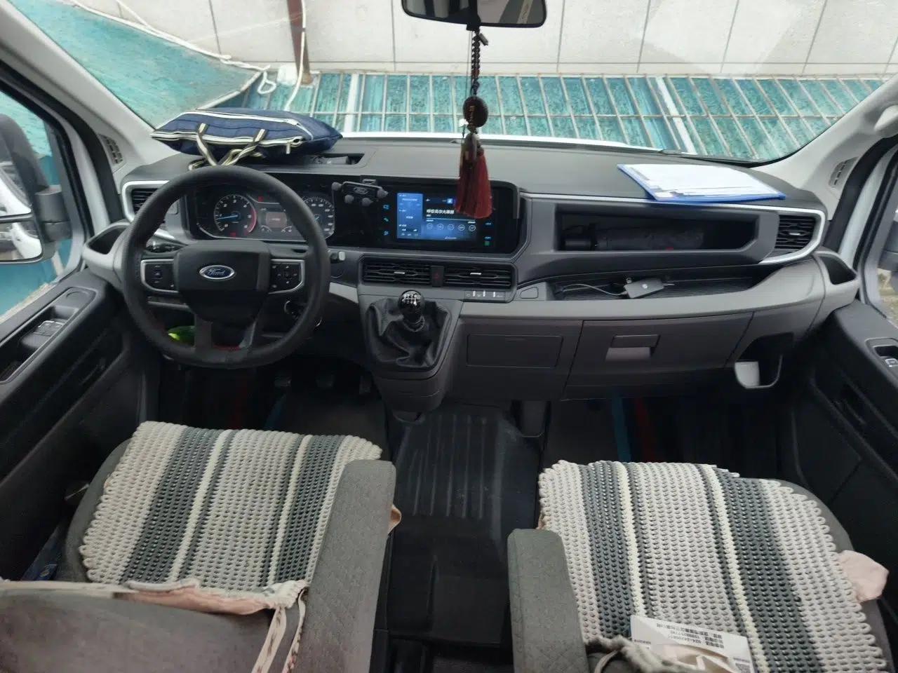 Ford Transit T8 2024 T8 2.0T Diesel Manual Mid-axle Mid-roof 6-seater Multi-function Version 2/2/2 — миниатюра 9