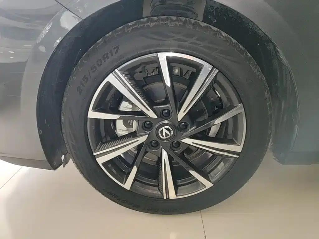 Yida 2023 Blue Whale NE 1.5T GDI DCT Navigator Edition — миниатюра 23