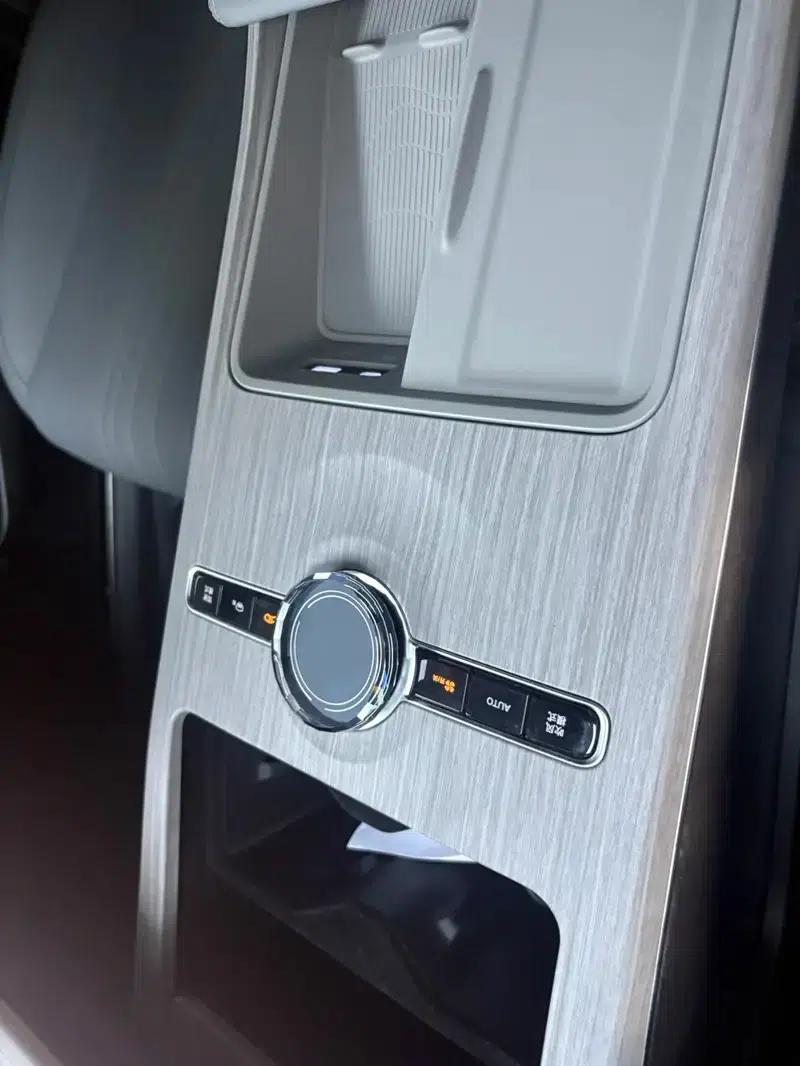 Galaxy E8 2024 550km/h 2WD Dragon Edition — миниатюра 5