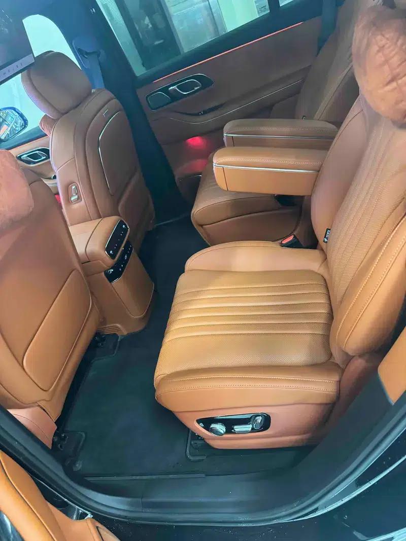 Galaxy M9 2025 210km/h AWD Navigator Edition — миниатюра 23