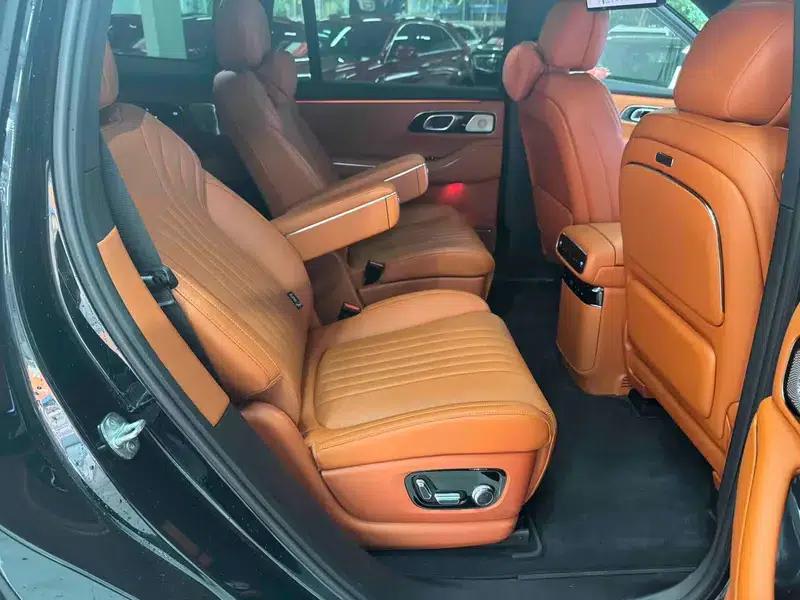 Galaxy M9 2025 210km/h AWD Navigator Edition — миниатюра 24