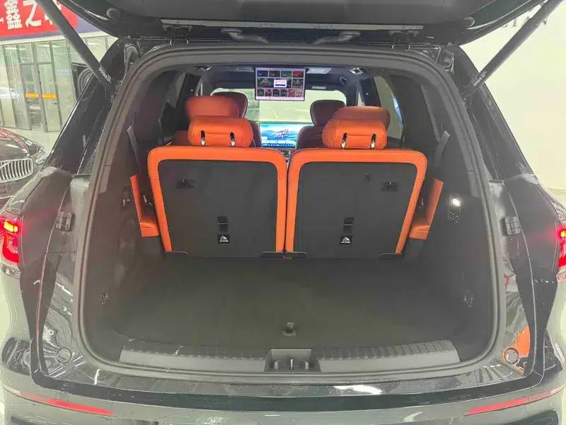 Galaxy M9 2025 210km/h AWD Navigator Edition — миниатюра 26