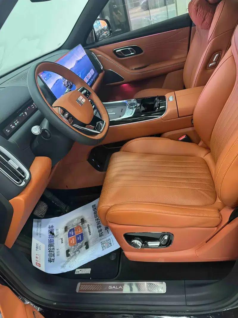 Galaxy M9 2025 210km/h AWD Navigator Edition — миниатюра 27