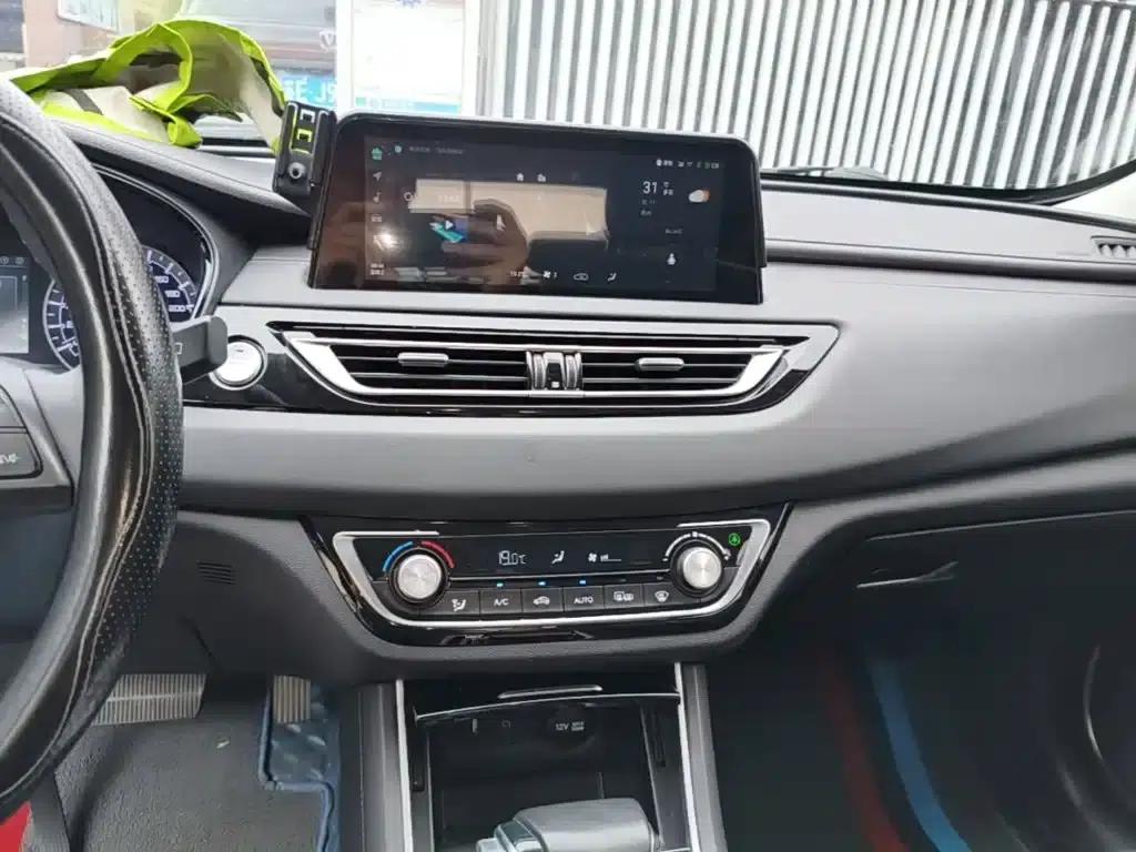 Ruicheng CC 2022 Blue Whale Edition 1.5T DCT Luxury — миниатюра 13