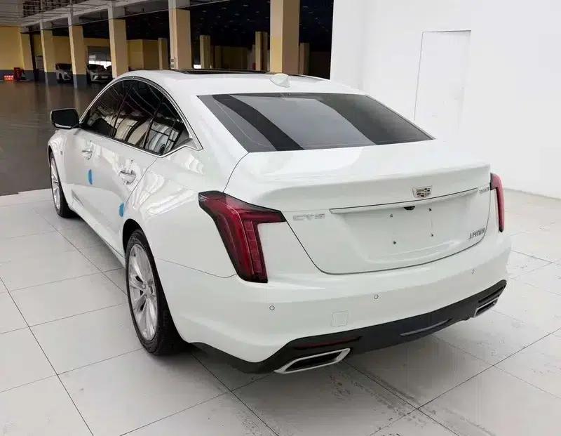 2021 Cadillac CT5 28T Luxury — миниатюра 4