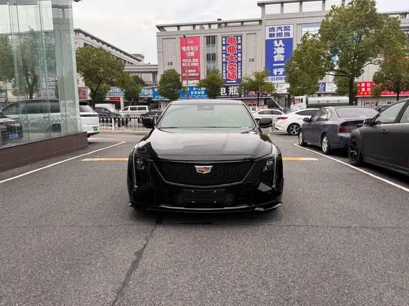 2024 Cadillac CT5 28T Luxury Pro — миниатюра 2