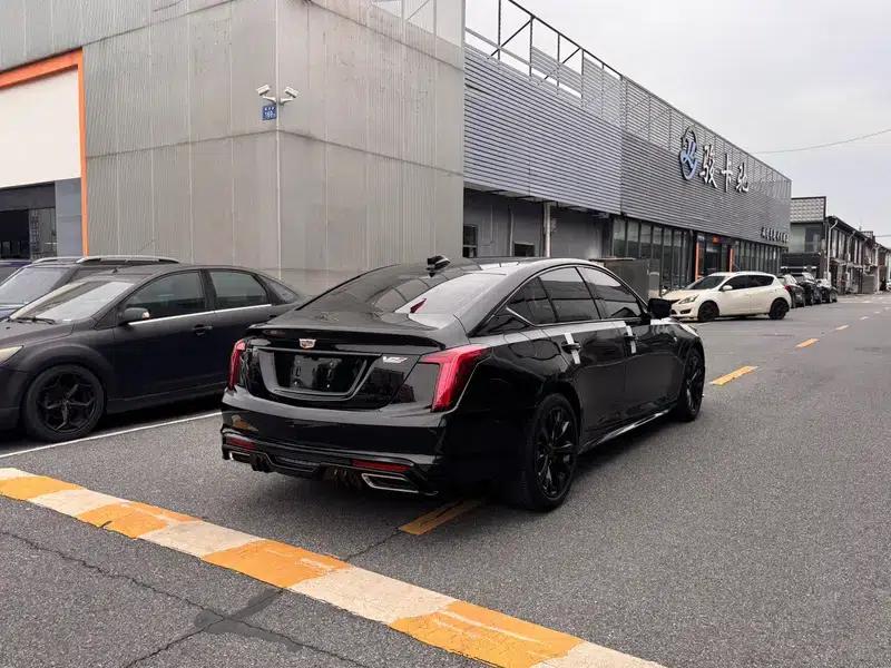 2024 Cadillac CT5 28T Luxury Pro — миниатюра 6