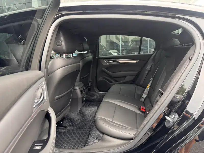 2024 Cadillac CT5 28T Luxury Pro — миниатюра 9